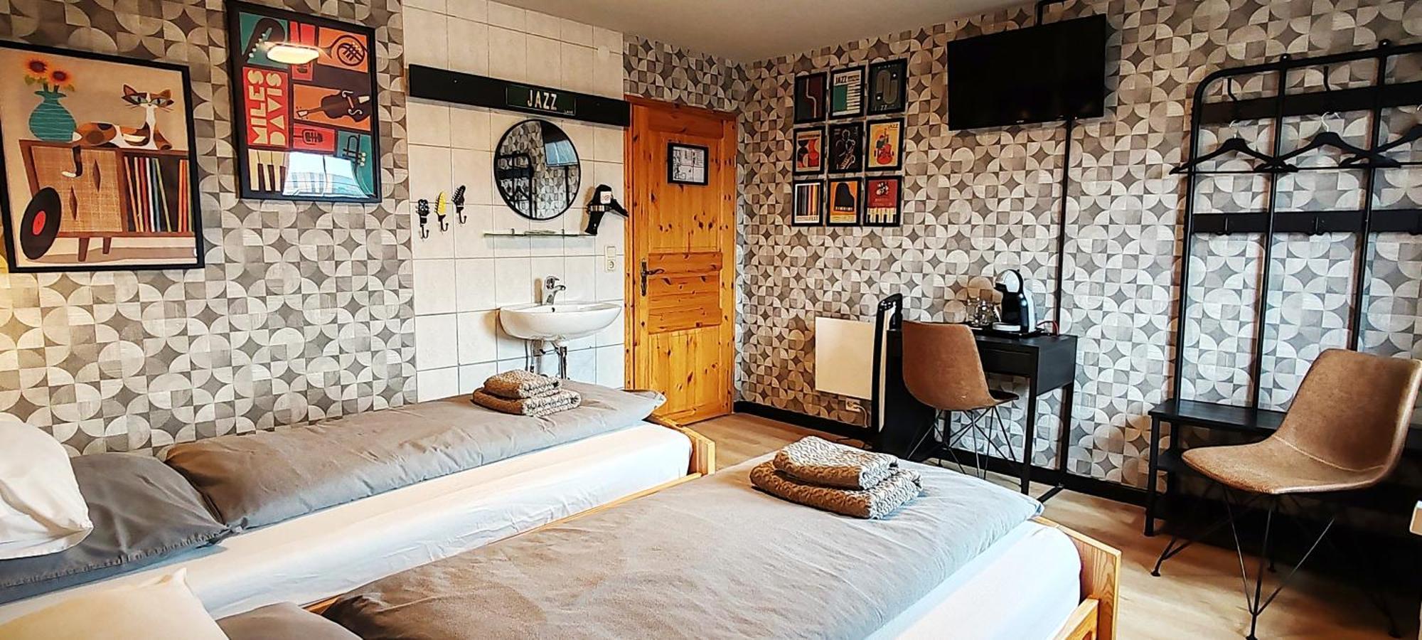 Roastineer Hotel Battenberg  Exteriér fotografie